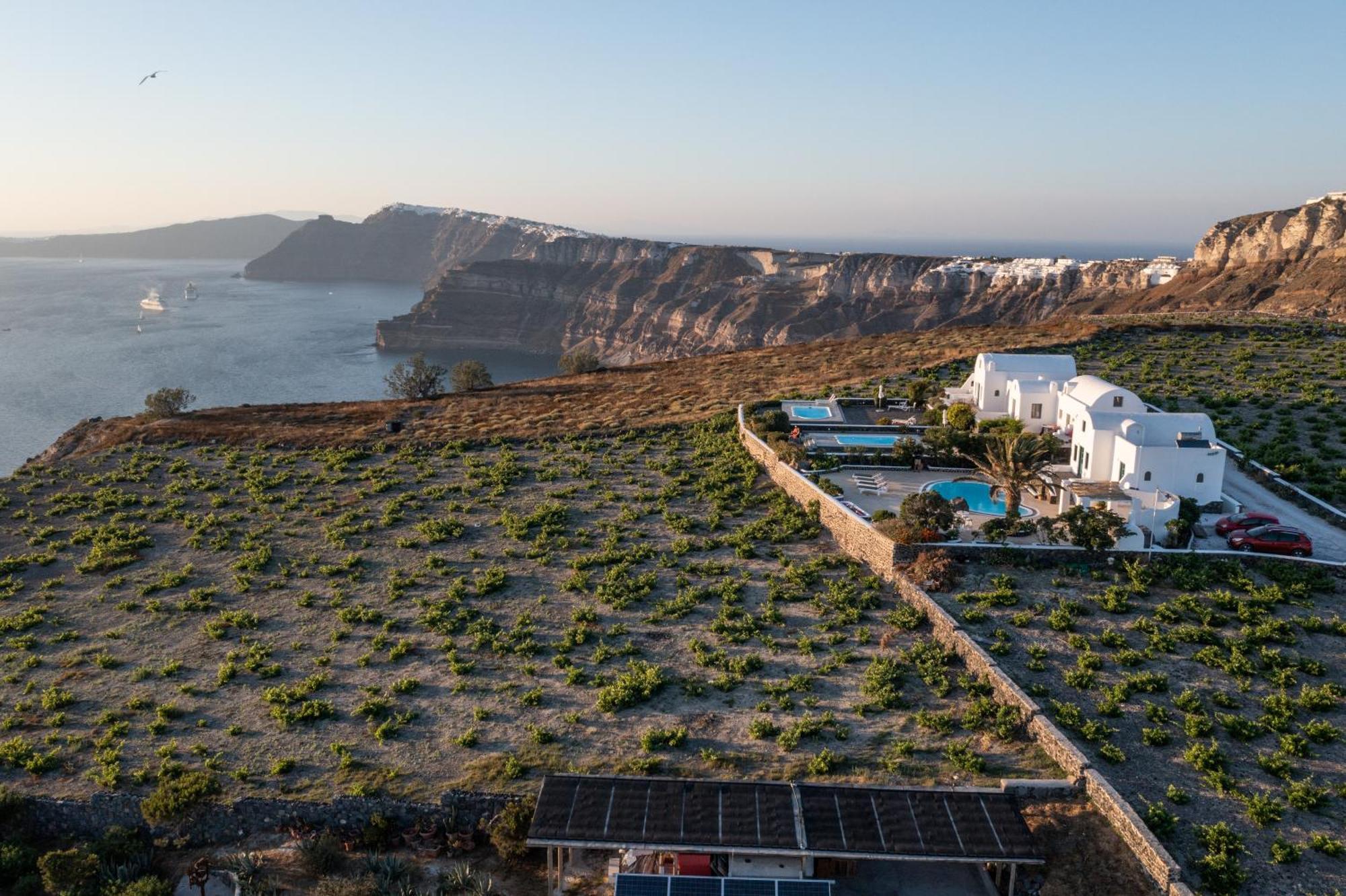 Villa Oinos - Sunset Views Ormos Athinios Εξωτερικό φωτογραφία
